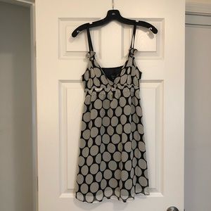 Black and white polka dot mini dress 👗